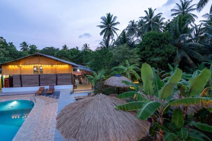 Ayurvedic Lanka Wellness Hotel Moragaswewa Exterior photo