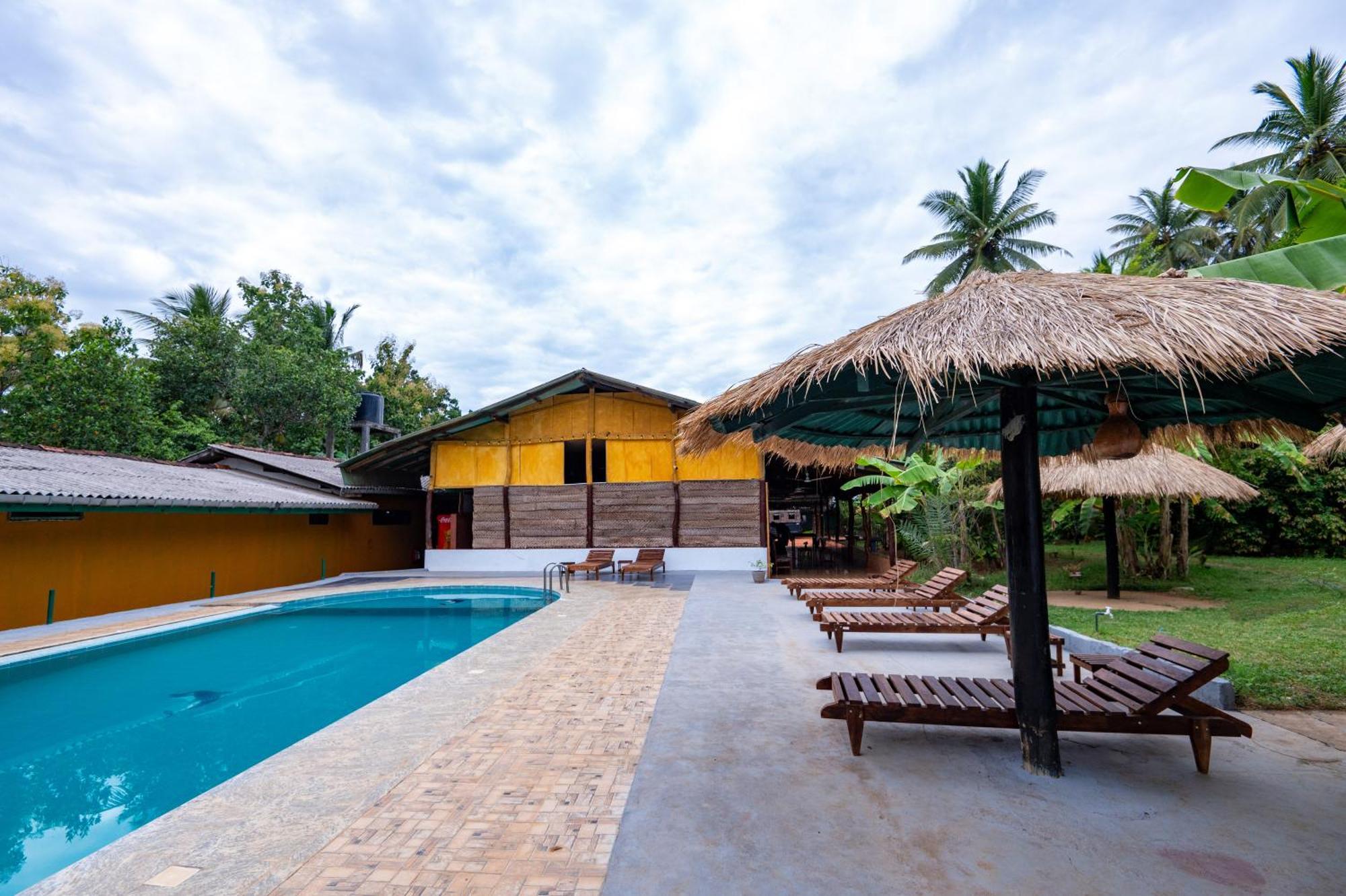 Ayurvedic Lanka Wellness Hotel Moragaswewa Exterior photo