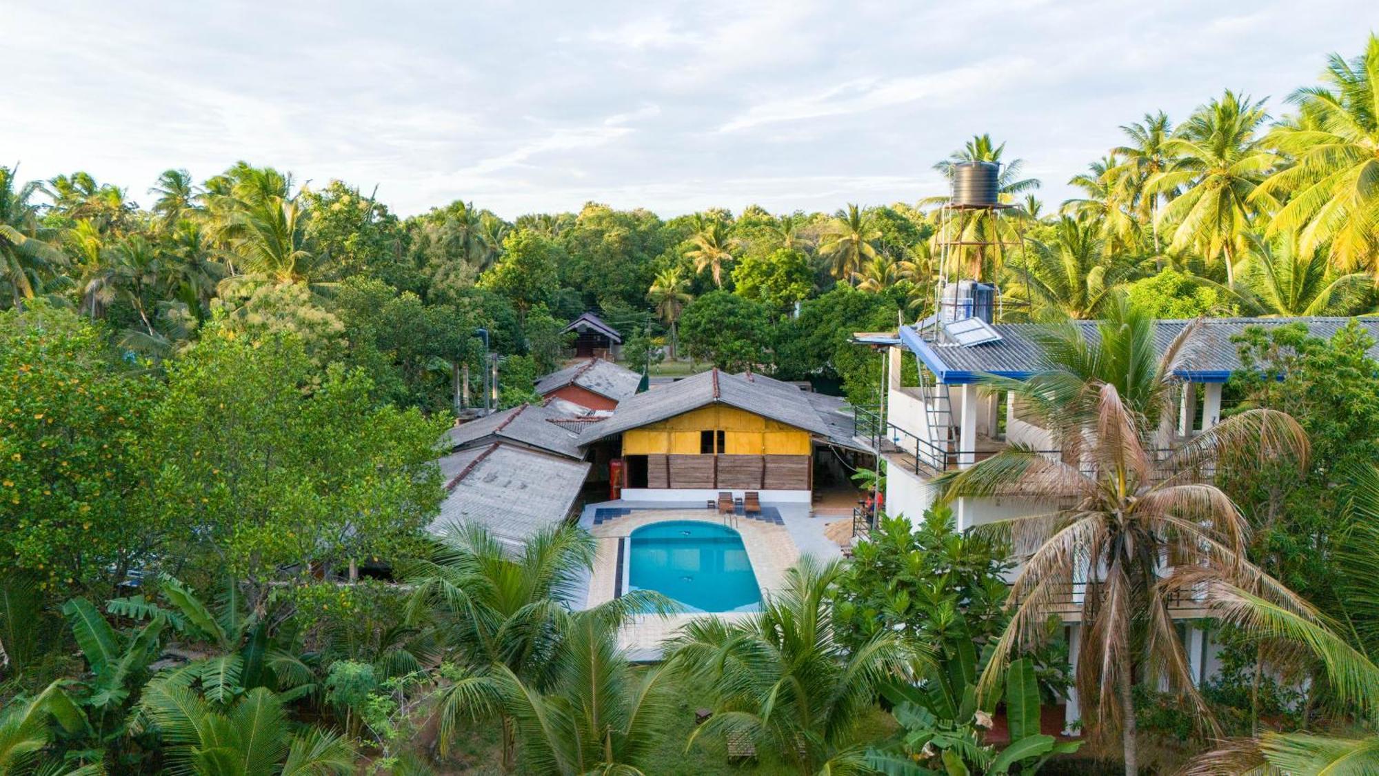 Ayurvedic Lanka Wellness Hotel Moragaswewa Exterior photo